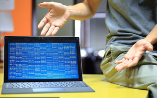 玉树 mongo排序sort,php如何按顺序排列数组？
